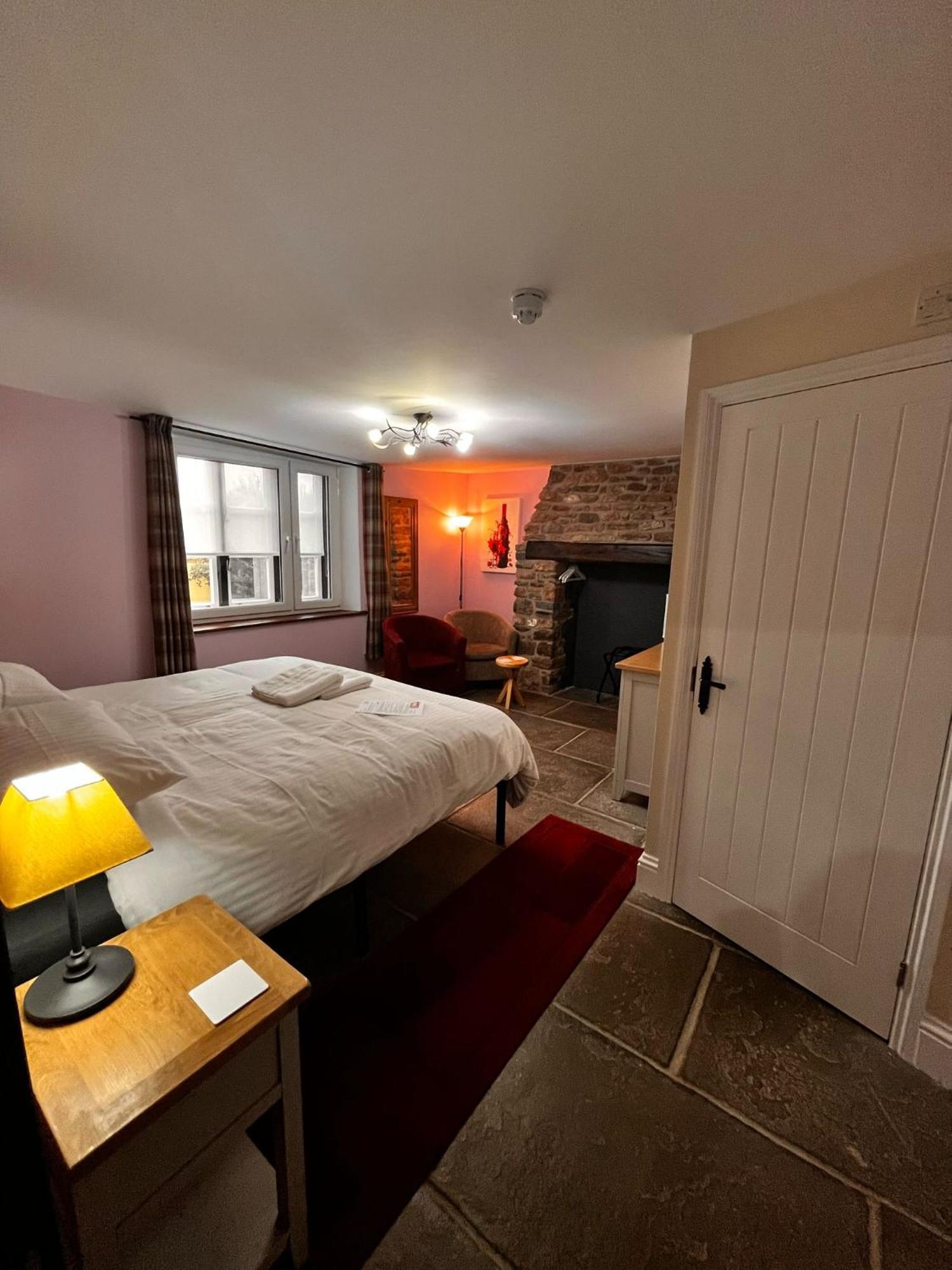 Old Manor House Bed & Breakfast Axbridge Luaran gambar